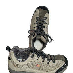 Garmont  Low Womens Size 8.5 EUR 41 Hiking Walking